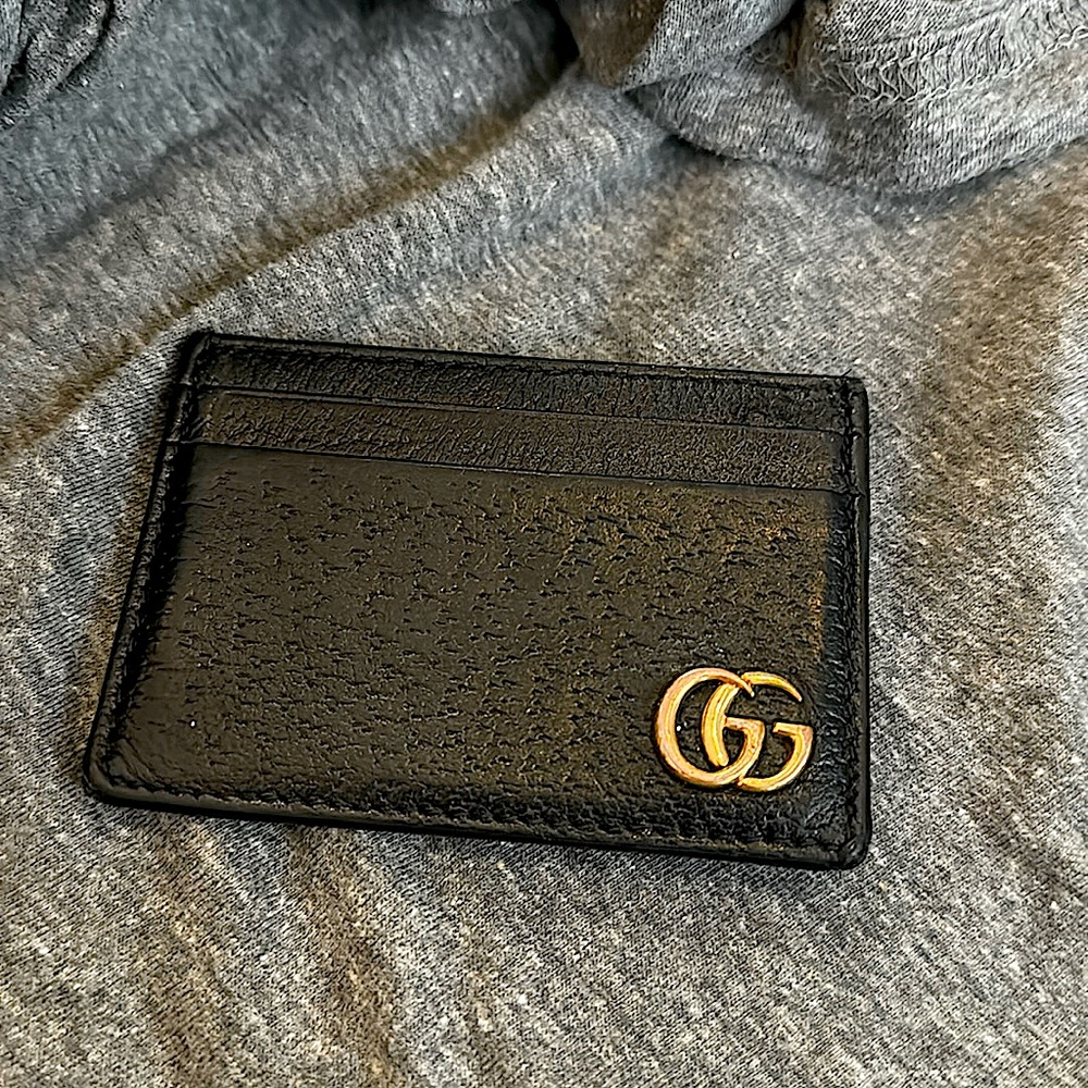 Gucci men’s money clip and cardholder
